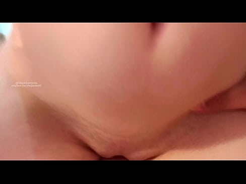 ❤️ Sover på rommet til søsteren min og det var slik jeg våknet ☑ Jævla video på porno no.dreamlandpassionfever.ru ❌❤