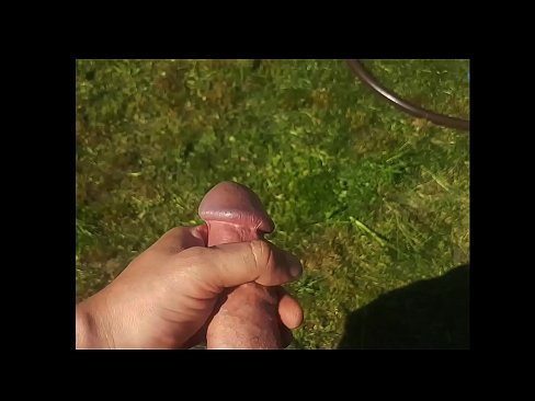 ❤️ Hot hottie får den rosa fitten hennes knullet og kommer med en sprut i en sommerhage ☑ Jævla video på porno no.dreamlandpassionfever.ru ❌❤